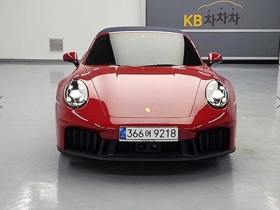 PORSCHE 911 - 4