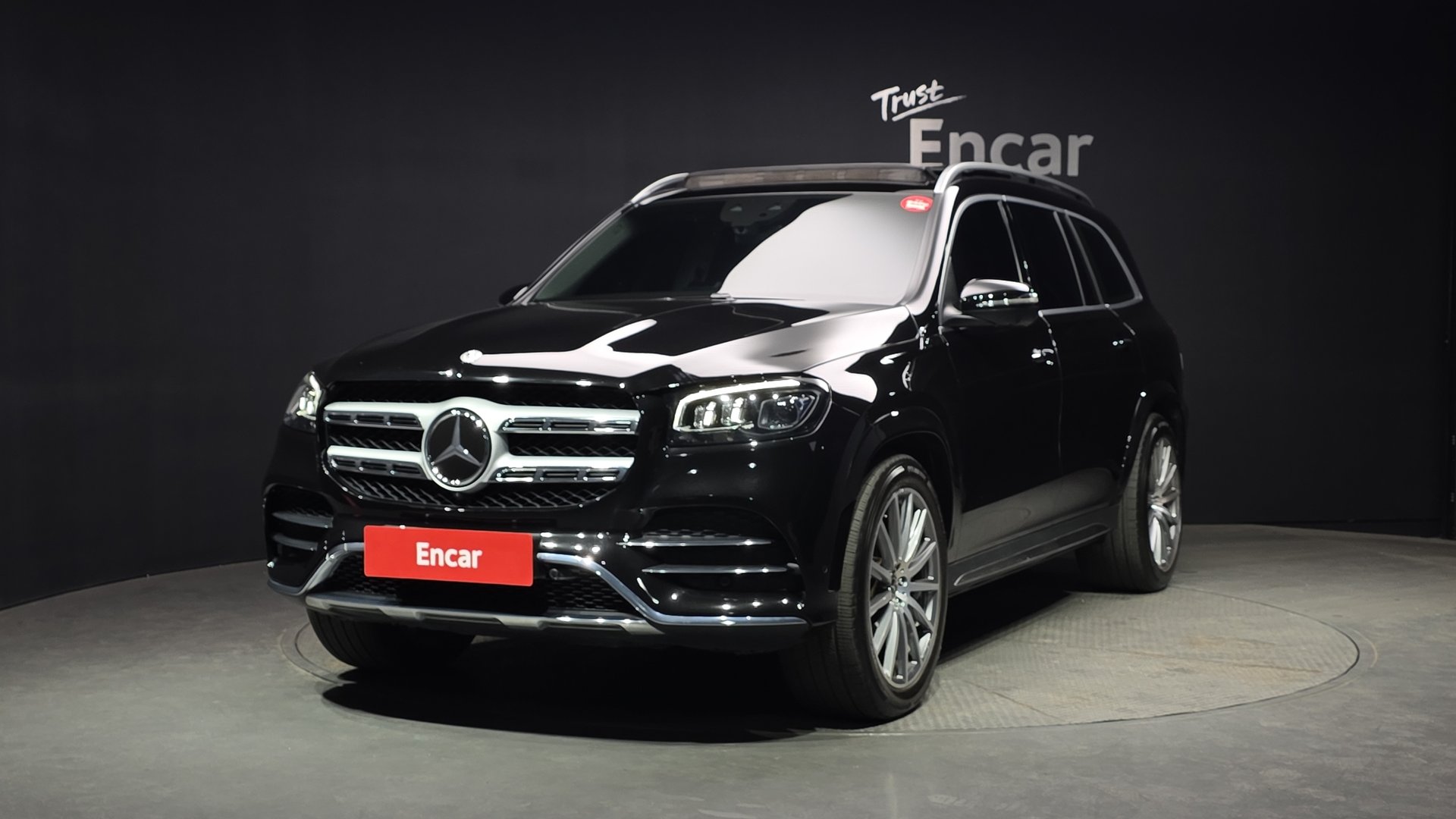 MERCEDES-BENZ GLS - View 1