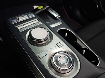 2022 Genesis GV70 — фото 9