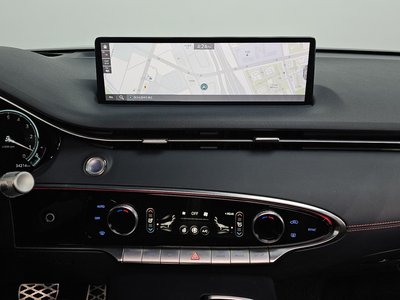 2022 Genesis GV70 — миниатюра 15