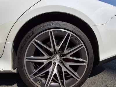 صورة 6 لـ 2023 Mercedes-BENZ GT AMG