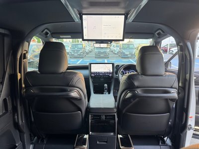 صورة مصغرة 16 لـ 2025 Toyota ALPHARD
