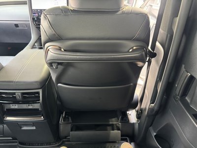 صورة مصغرة 32 لـ 2025 Toyota ALPHARD