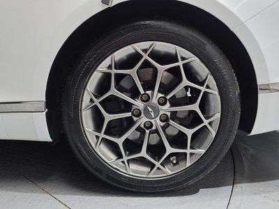 GENESIS G80 (RG3) - 8