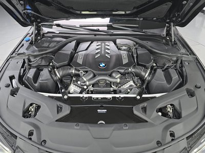 صورة 7 لـ 2025 BMW 8 SERIES