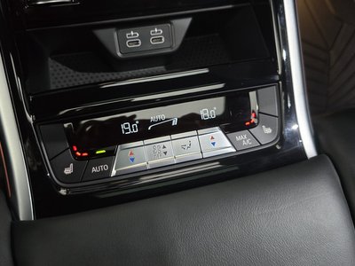 صورة مصغرة 29 لـ 2025 BMW 8 SERIES
