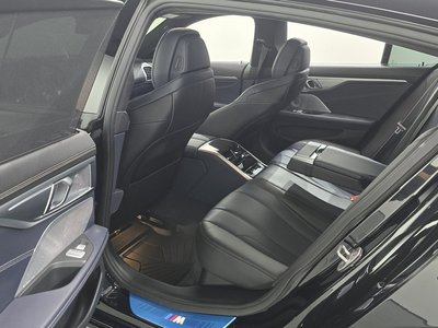 صورة مصغرة 18 لـ 2025 BMW 8 SERIES