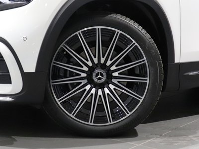 MERCEDES-BENZ GLB - 5