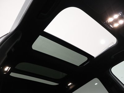 MERCEDES-BENZ GLB - 4