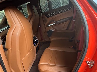 PORSCHE CAYENNE - 10