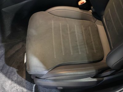 MERCEDES-BENZ C-CLASS - 9