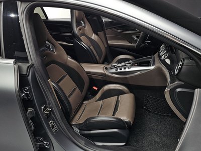 MERCEDES-BENZ GT AMG - 10