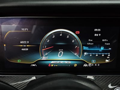 MERCEDES-BENZ GT AMG - 8