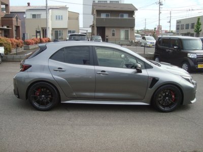 2023 TOYOTA GR COROLLA photo 2