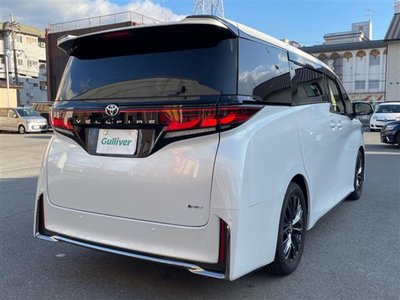 TOYOTA VELLFIRE - 6