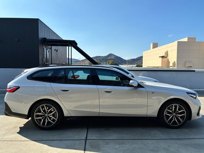 BMW 5 SERIES TOURING - 7