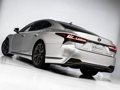 2021 Lexus LS — миниатюра 25