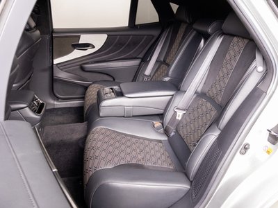 2021 Lexus LS 照片 7