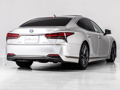 2021 Lexus LS — миниатюра 21