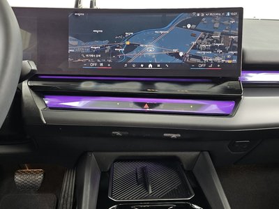 2025 BMW 5 SERIES — миниатюра 20