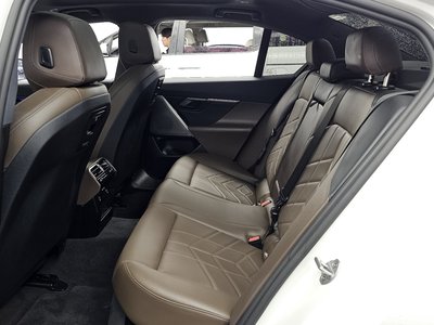 2025 BMW 5 SERIES — миниатюра 16
