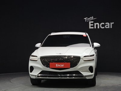 صورة 2 لـ 2024 Genesis GV70