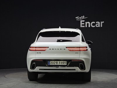 صورة 3 لـ 2024 Genesis GV70