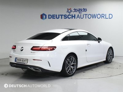 MERCEDES-BENZ E-CLASS - 5