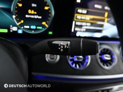 MERCEDES-BENZ E-CLASS - 9