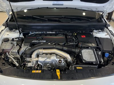 صورة 7 لـ 2025 Mercedes-BENZ GLB