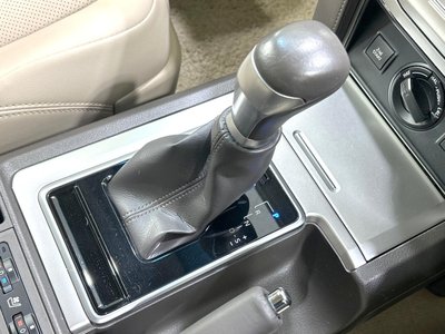 2023 Toyota LAND CRUISER PRADO — миниатюра 26