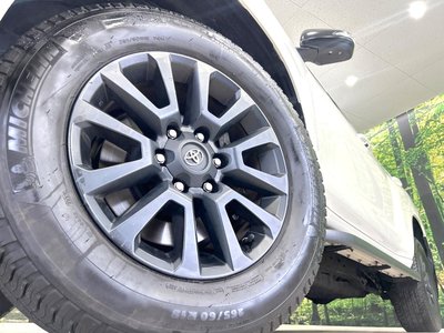 2023 Toyota LAND CRUISER PRADO — миниатюра 15