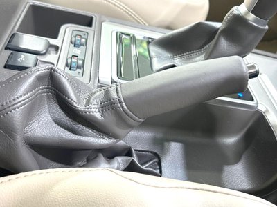 2023 Toyota LAND CRUISER PRADO — миниатюра 49