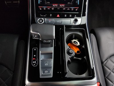 2025 AUDI Q7 缩略图 12