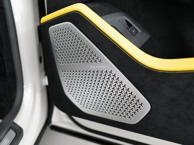 LAMBORGHINI URUS - 9