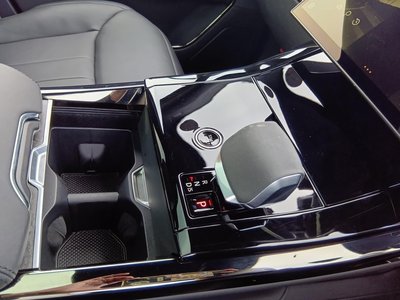 2025 LAND Rover RANGE ROVER SPORT 缩略图 93