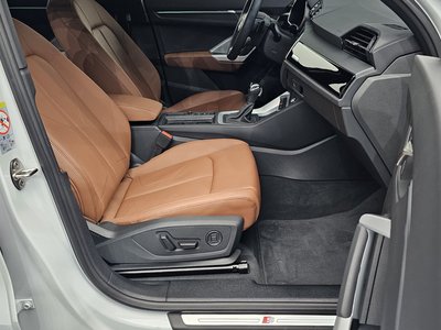 2025 AUDI Q3 thumbnail 16