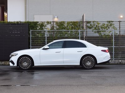 MERCEDES-BENZ E-CLASS - 7