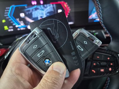 2025 BMW M3 thumbnail 16