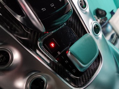 MERCEDES-BENZ GT AMG - 9