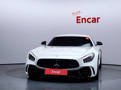 MERCEDES-BENZ GT AMG - 2