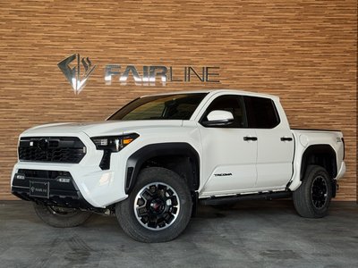 TOYOTA TACOMA - 1