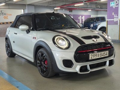 MINI CONVERTIBLE - 1