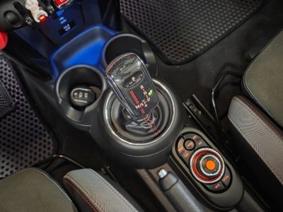 MINI CONVERTIBLE - 9