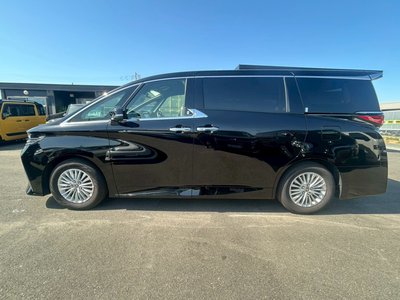 TOYOTA ALPHARD - 3