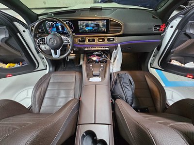 MERCEDES-BENZ GLS - 4