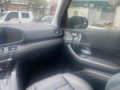 MERCEDES-BENZ GLE - 8