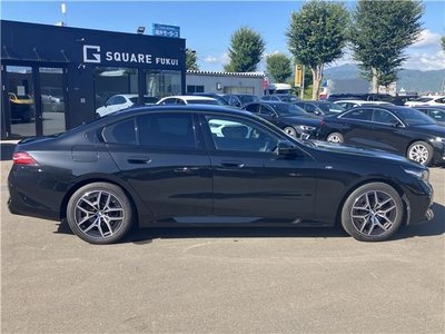 صورة 8 لـ 2025 BMW 5 SERIES
