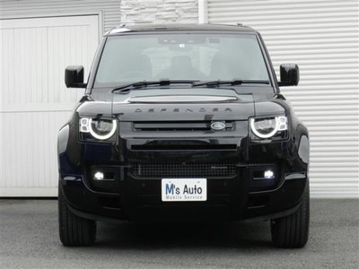 LAND ROVER DEFENDER - 8