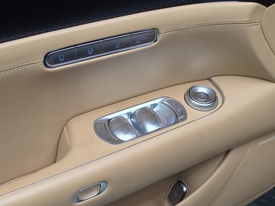 2022 Genesis G90 (RS4) — миниатюра 18